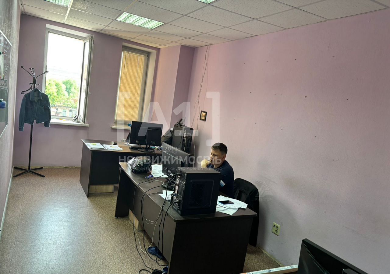 офис г Челябинск р-н Центральный ул Труда 84 фото 3