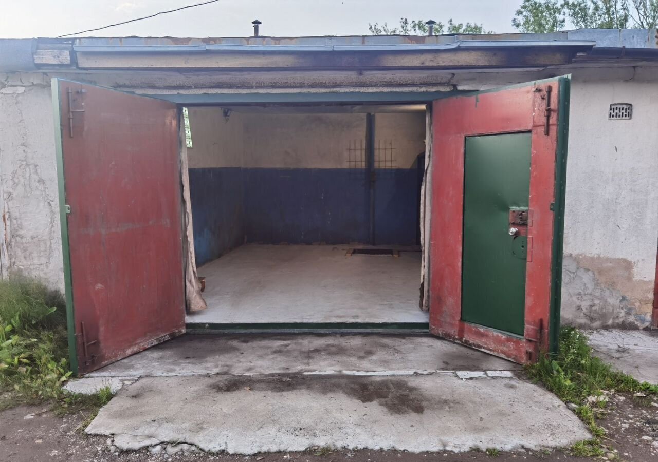 гараж г Великий Новгород 232-й квартал Завокзальный фото 2