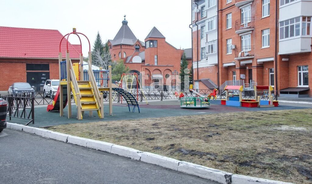 квартира г Тобольск ул Октябрьская 19а фото 9