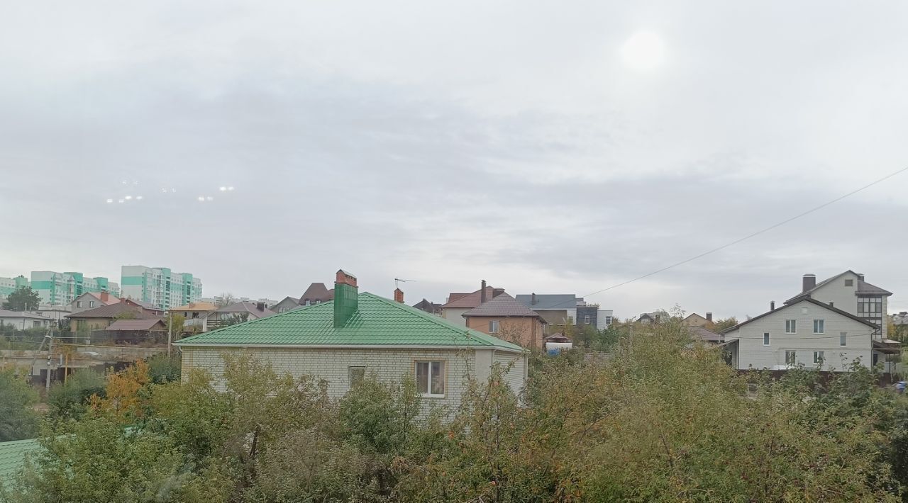 квартира г Саратов р-н Волжский ул им Скоморохова Н.М. 21 фото 10