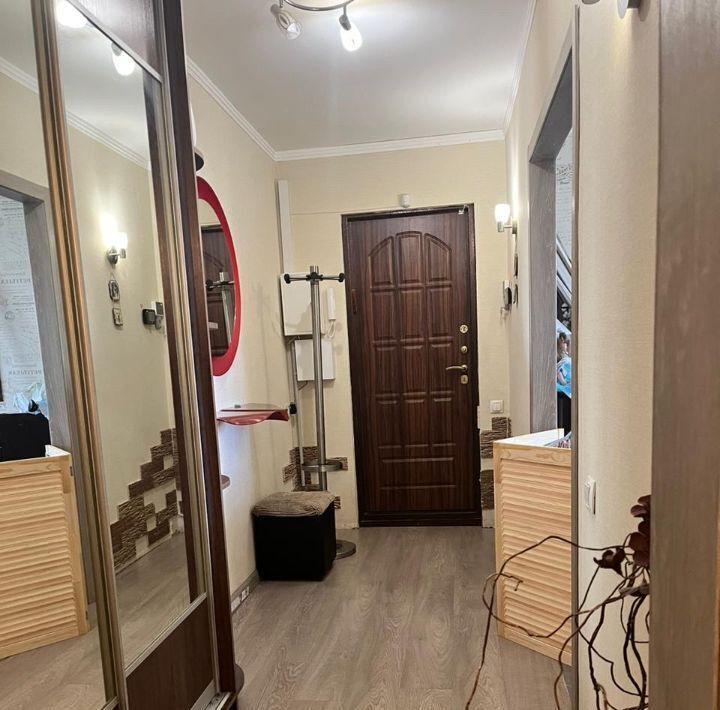 квартира г Челябинск р-н Центральный ул Братьев Кашириных 157 фото 14