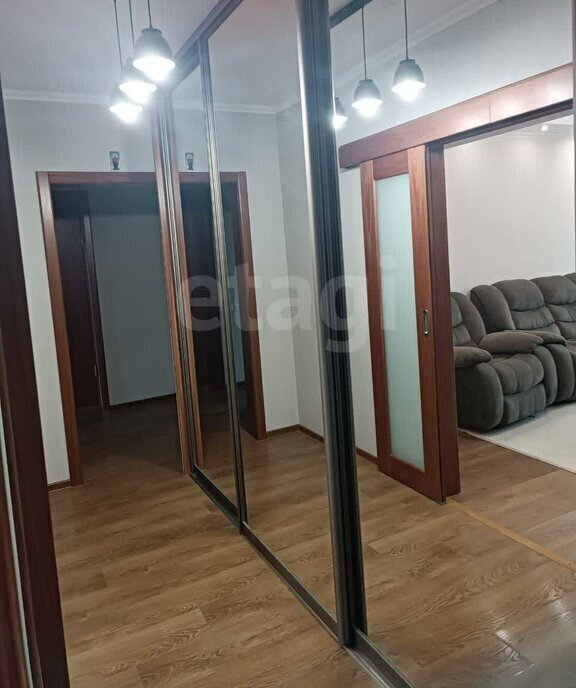 квартира г Саратов ул Заводская 2/2 фото 4