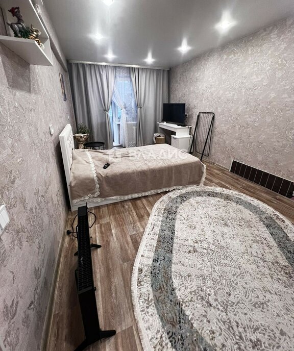 квартира г Тобольск мкр 4 4 фото 3