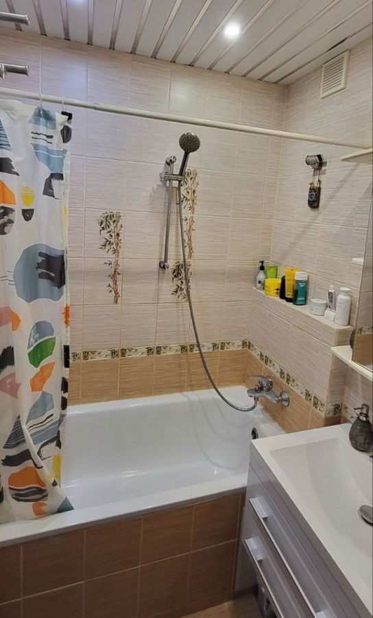 квартира г Омск р-н Кировский ул Конева 12/2 фото 5
