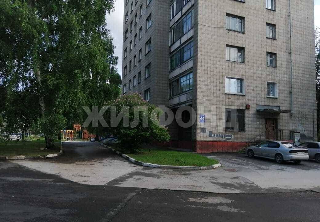 квартира г Новосибирск р-н Первомайский ул Аксенова 44 фото 18