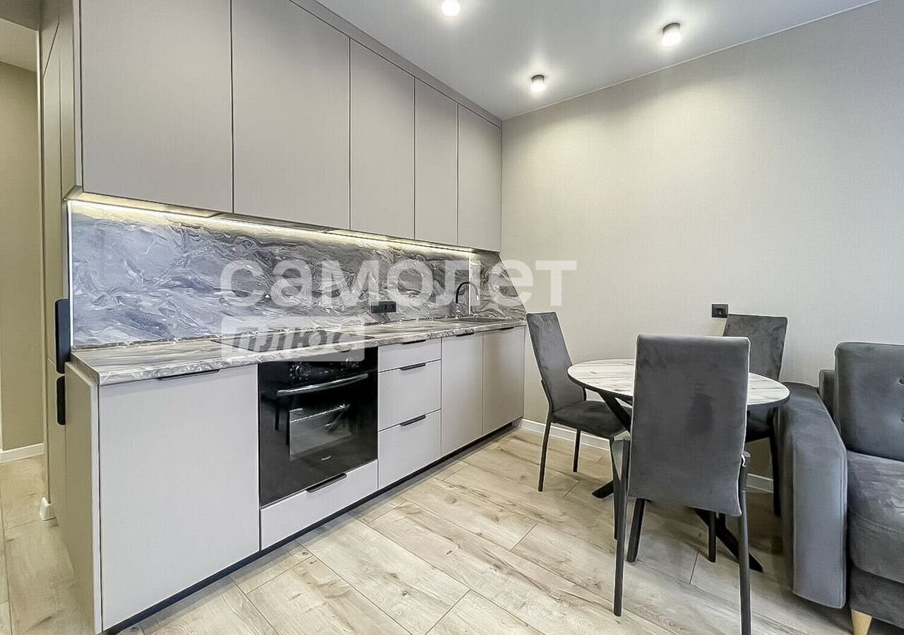 квартира г Кемерово р-н Центральный пр-кт Октябрьский 30б фото 11