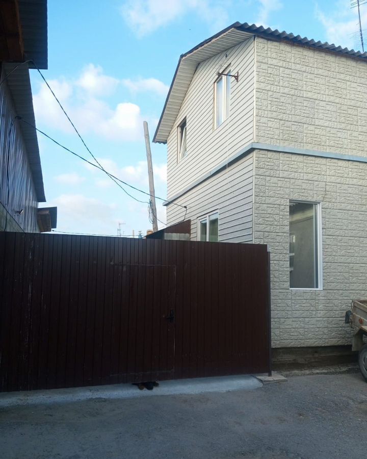 дом р-н Богдановичский г Богданович ул Чкалова 1 фото 1
