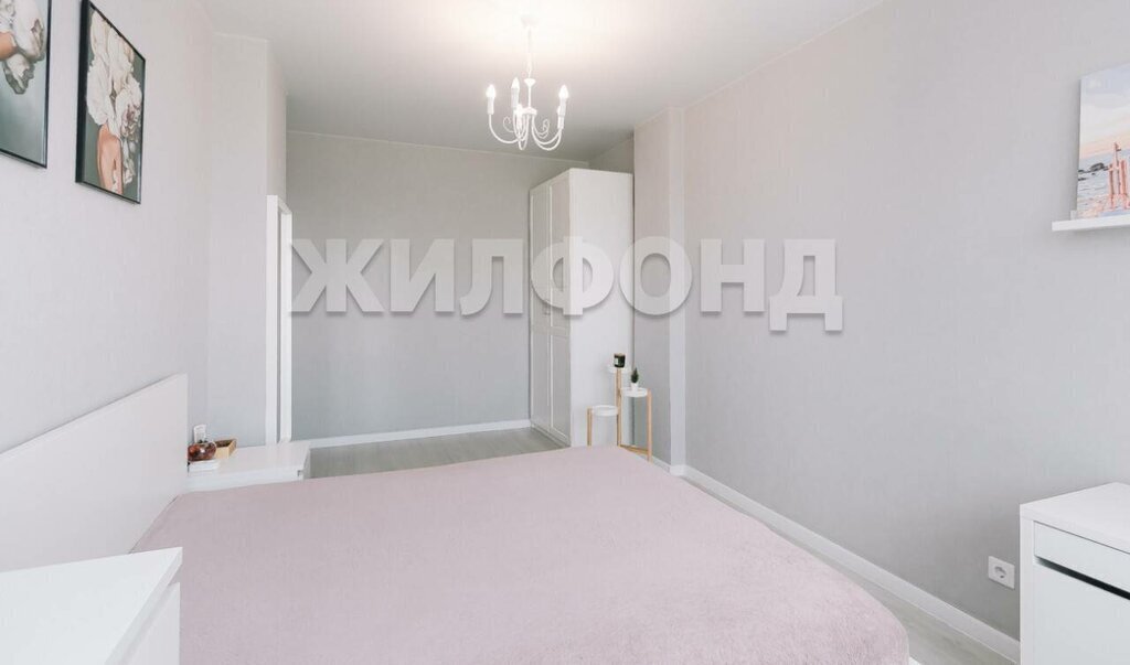 квартира г Новосибирск Золотая Нива ул Красина 56 фото 8