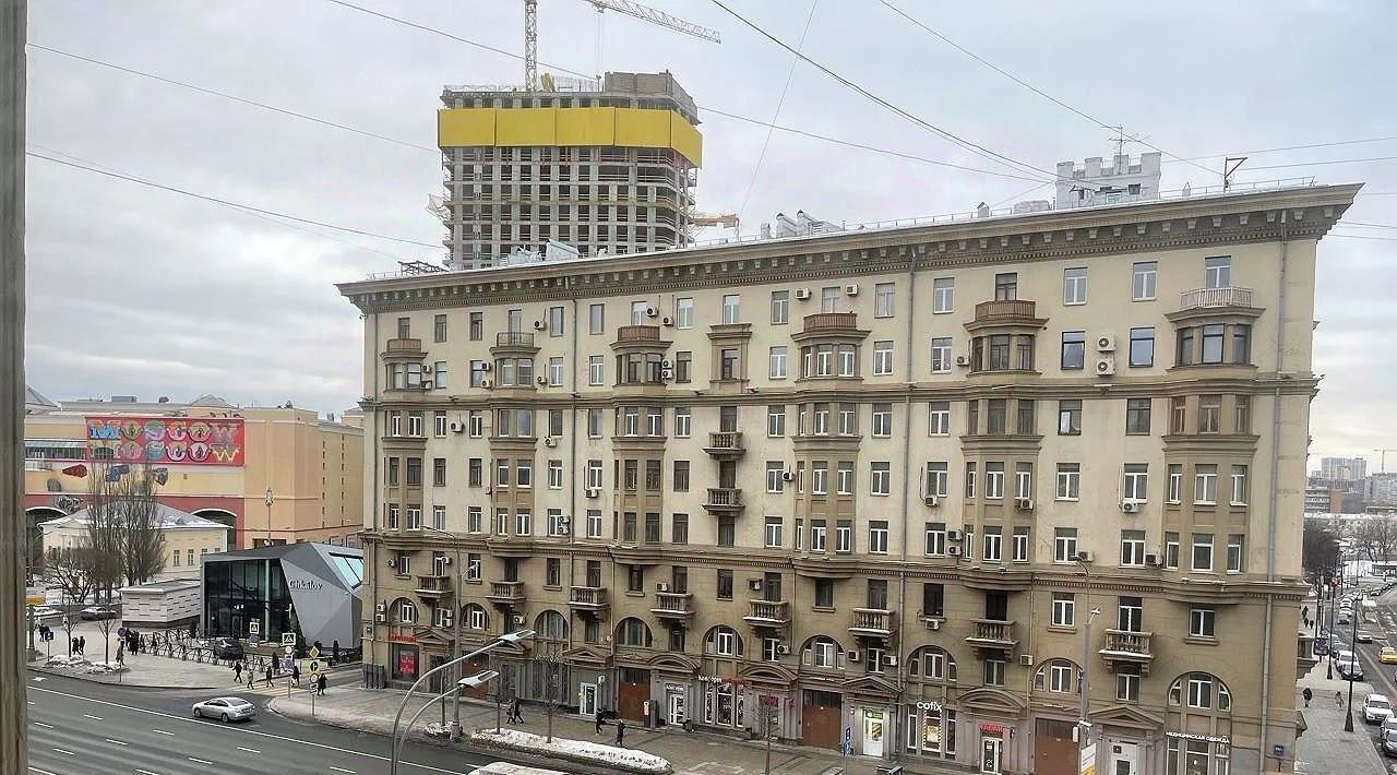 квартира г Москва метро Чкаловская ул Земляной Вал 15с/9 38-40 фото 8