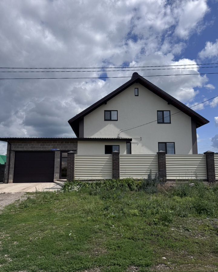 дом г Октябрьский ул Трудовая 18а фото 1