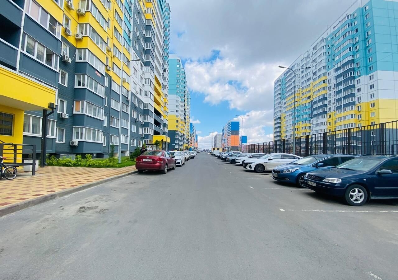 квартира г Ростов-на-Дону р-н Октябрьский ул Юрия Дубинина 9 фото 17