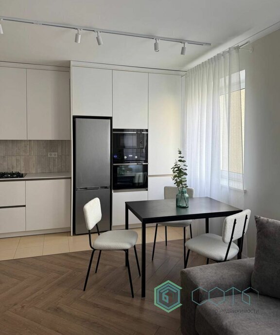 квартира г Калининград р-н Ленинградский ул Озерная 34а фото 1