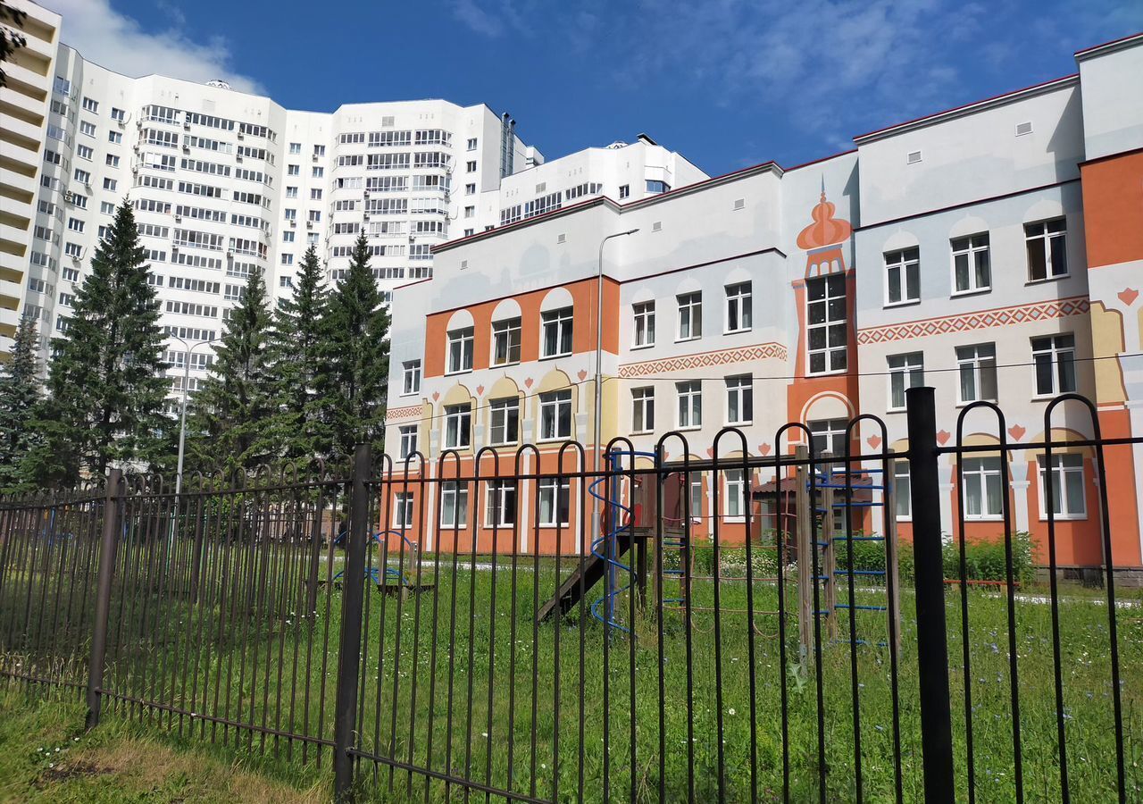 квартира г Уфа р-н Орджоникидзевский ул Комарова 8 фото 31