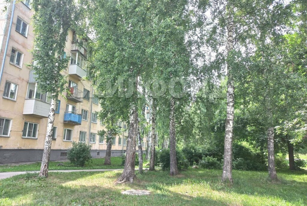квартира г Новосибирск р-н Калининский Гвардейский Заельцовская ул Солидарности 81 фото 12