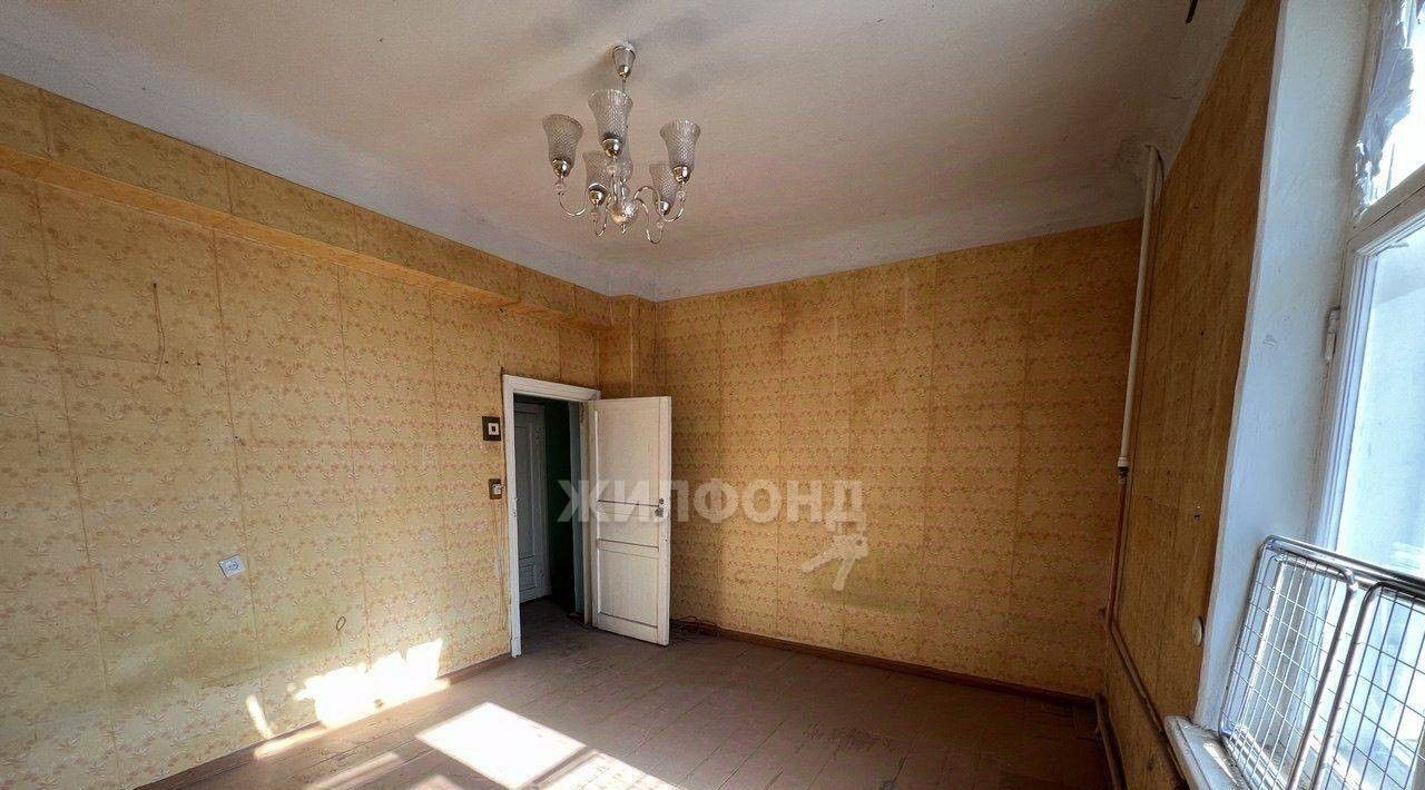 квартира г Астрахань р-н Ленинский ул Латышева 4 фото 4
