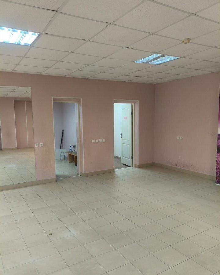 свободного назначения г Белгород Западный б-р Юности 23 фото 2