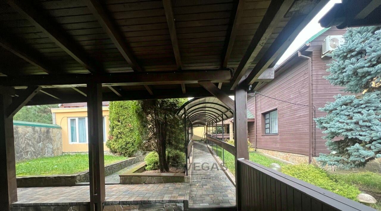 дом г Сочи р-н Адлерский пгт Красная Поляна ул Загородная 48 фото 17