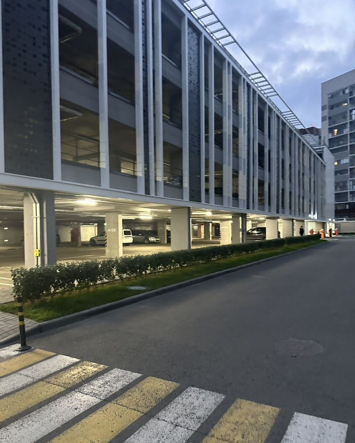 машиноместо г Казань метро Горки р-н Советский ул Аделя Кутуя 110ж фото 1