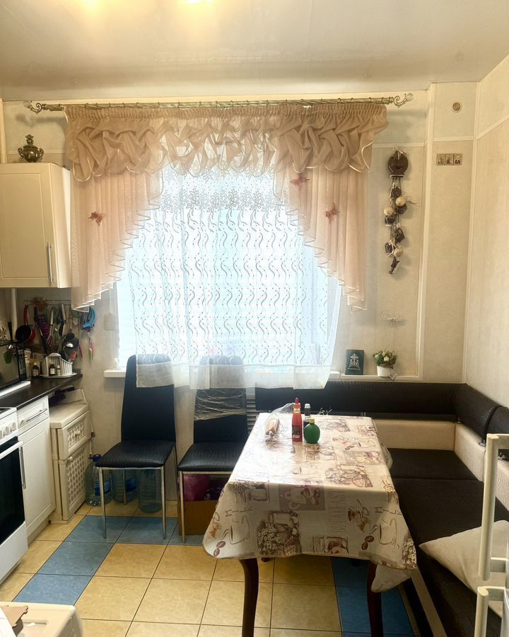 квартира г Белгород Западный ул Есенина 20а фото 1