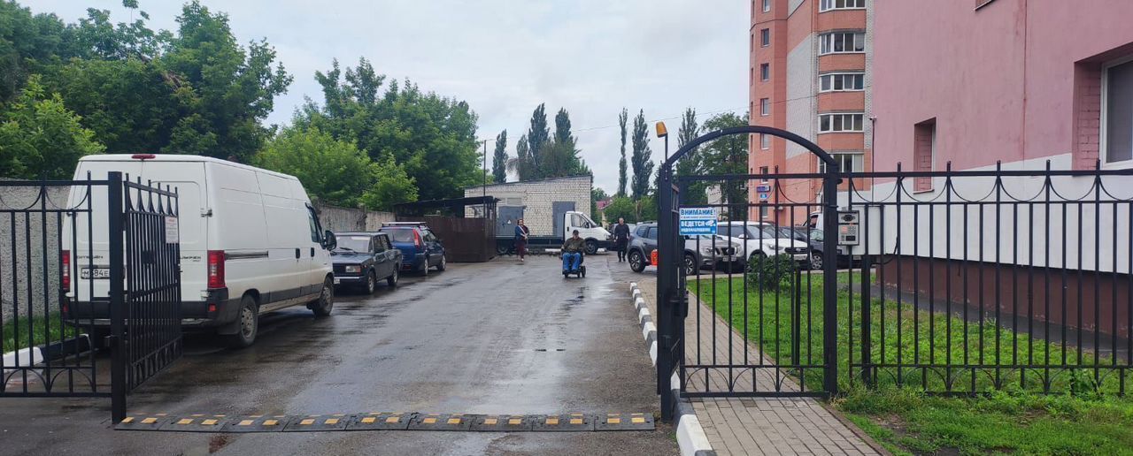 квартира г Брянск р-н Володарский ул Одесская 7 фото 4