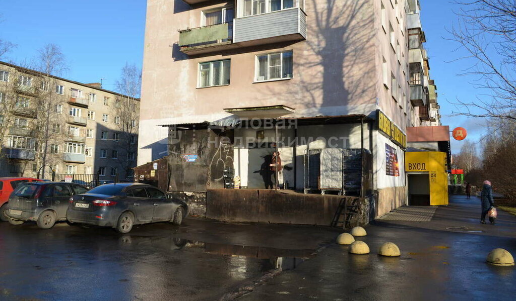 торговое помещение г Великий Новгород ул Псковская 24 фото 1