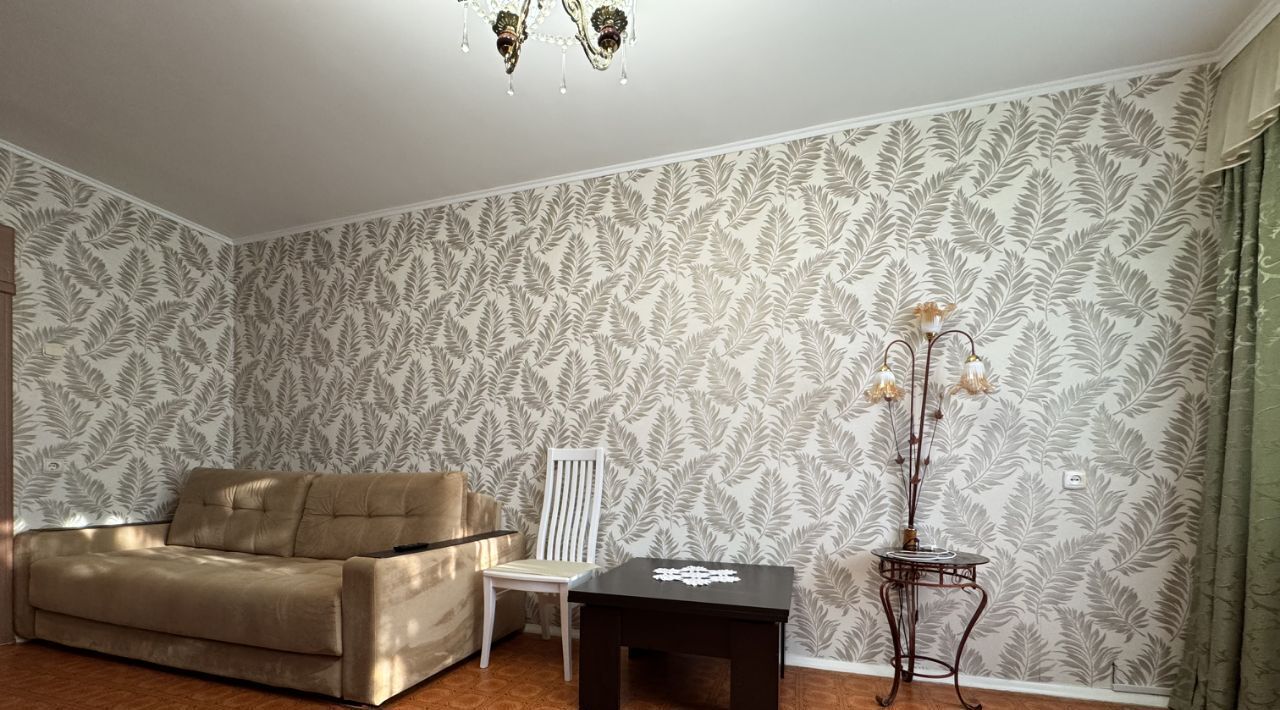 квартира г Тольятти р-н Автозаводский 16 квартал ул Автостроителей 31 фото 16