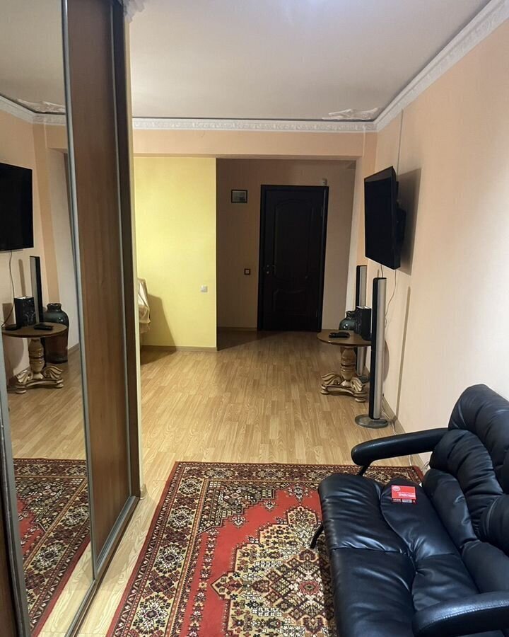 квартира г Иркутск р-н Правобережный мкр-н Топкинский, 27А фото 4
