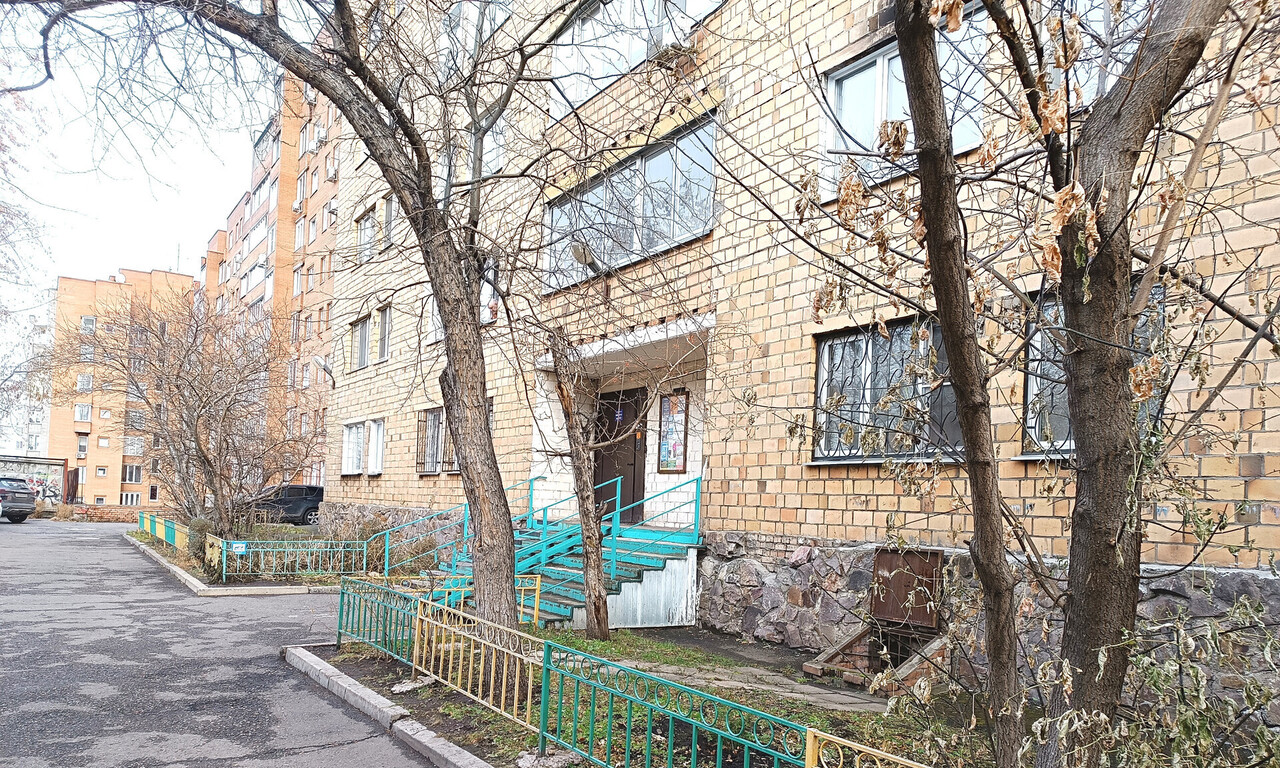 квартира г Красноярск р-н Центральный ул Красной Армии 20а фото 13