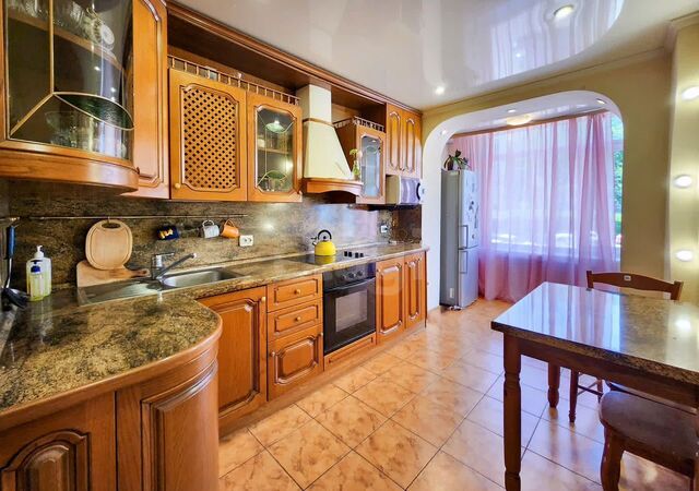 ул Виталия Кручины 6/4 фото