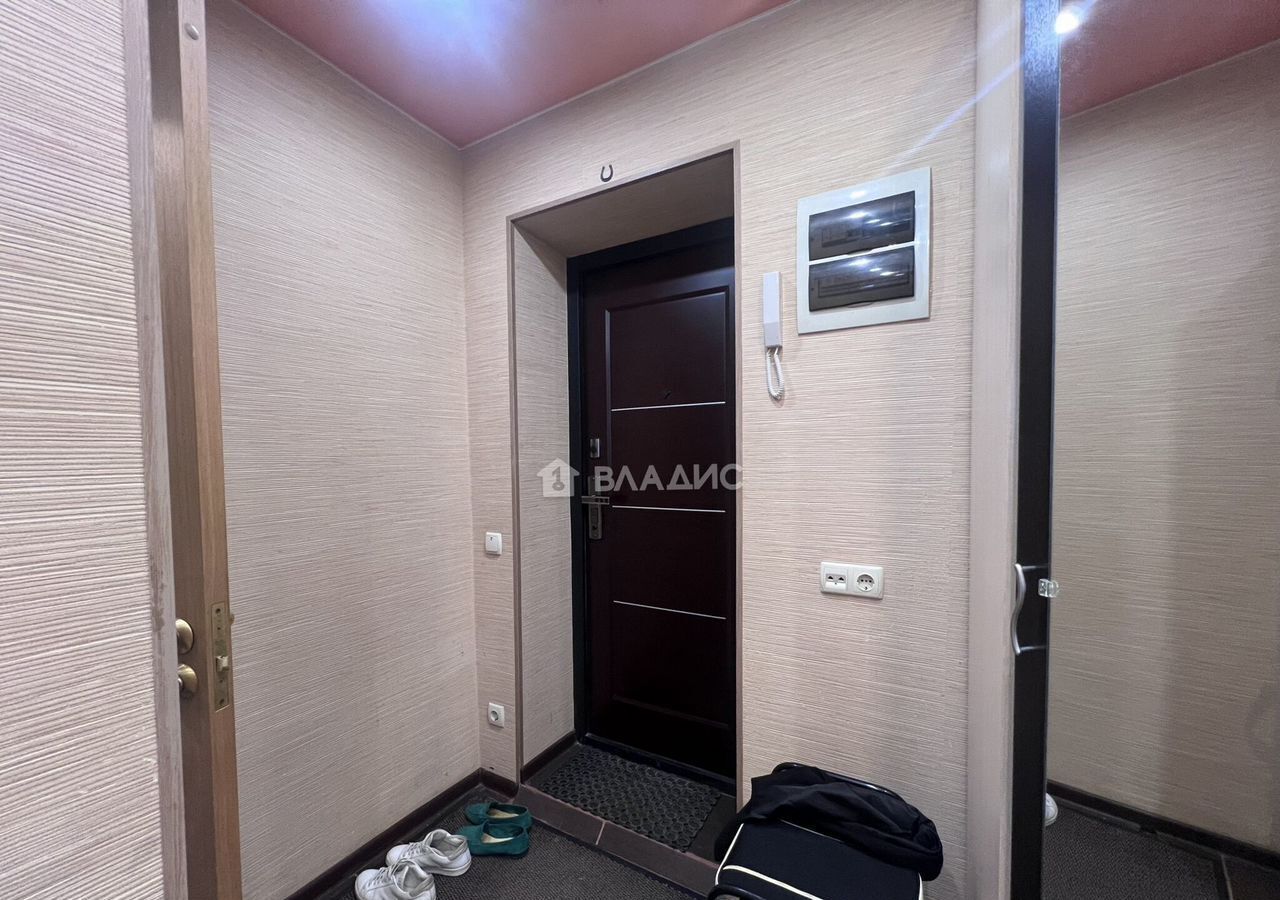 квартира г Волгоград р-н Тракторозаводский ул им. Батова 6 фото 16