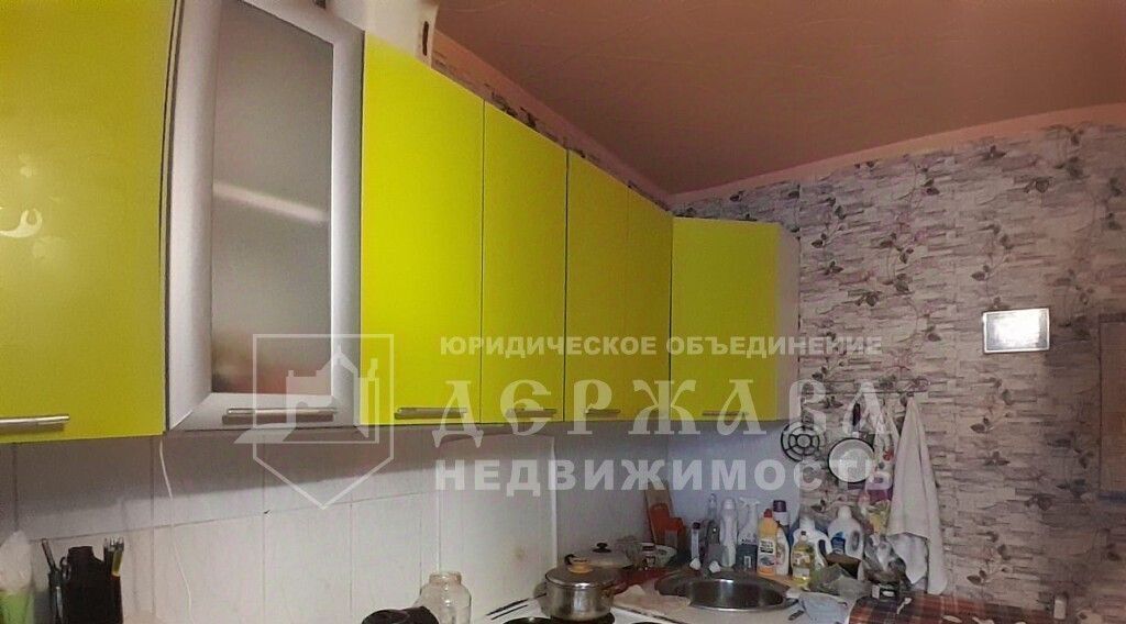 квартира р-н Топкинский г Топки ул Луначарского 28 фото 1