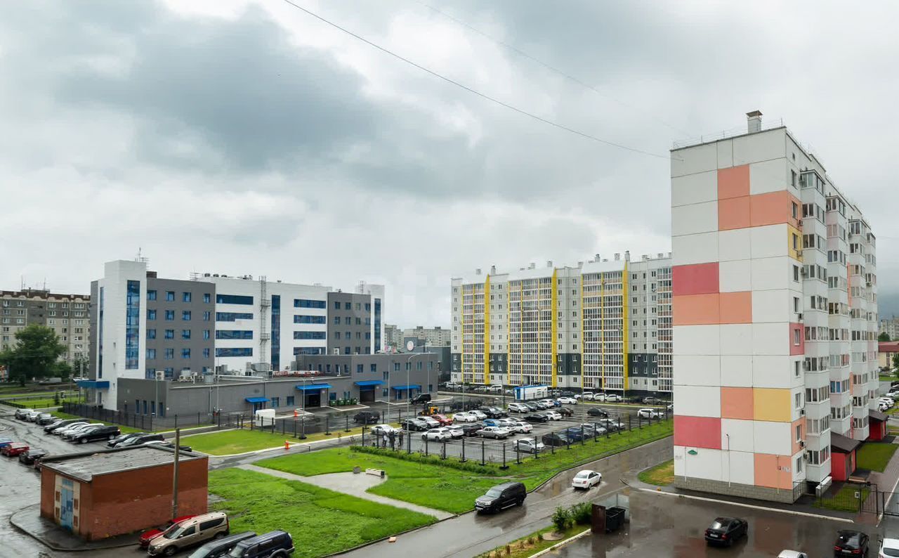 квартира г Курган мкр 4-й р-н Заозерный, жилой район Заозёрный, 19 фото 11