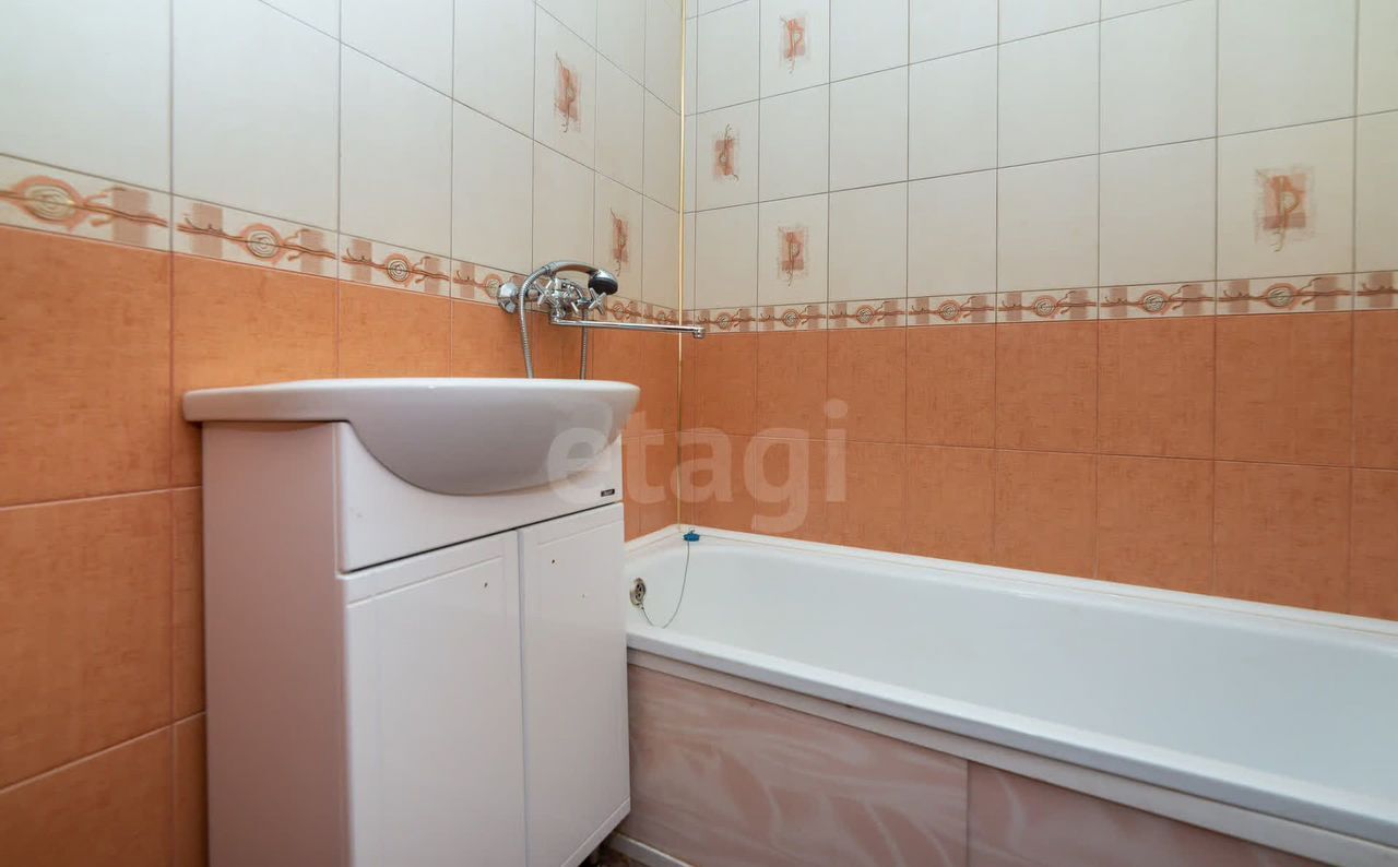 квартира г Курган мкр 4-й р-н Заозерный, жилой район Заозёрный, 19 фото 14