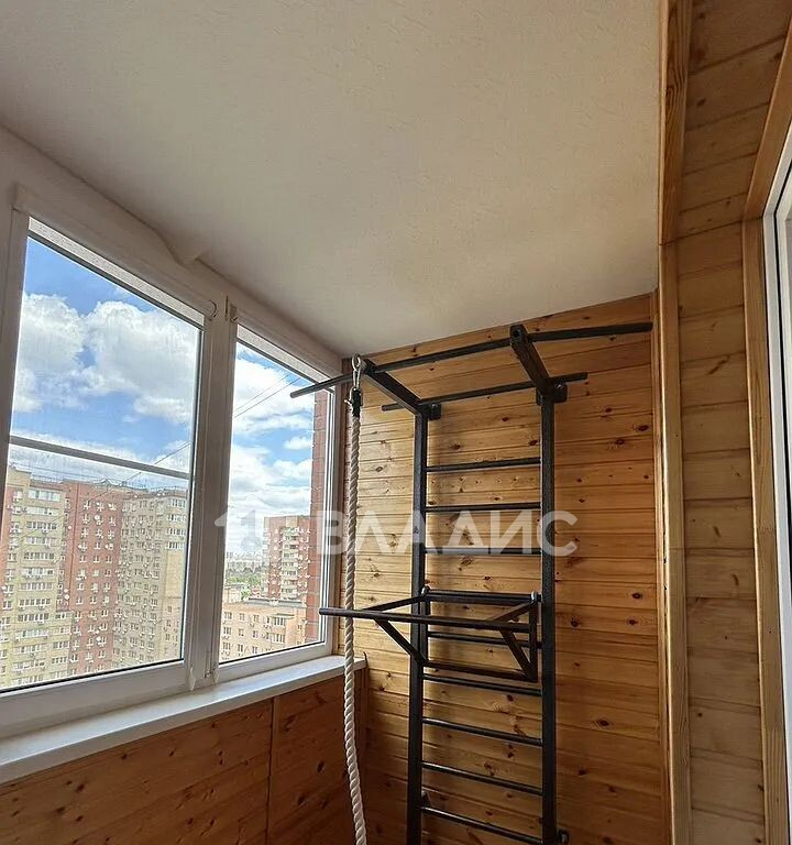 квартира г Ростов-на-Дону р-н Советский Западный Гараж фото 12