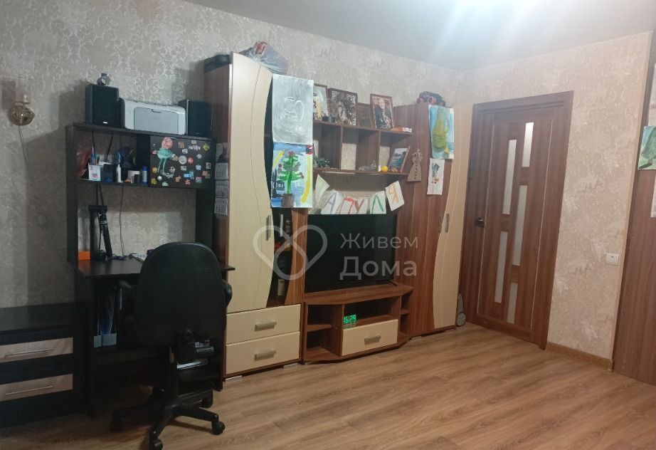 квартира г Волгоград р-н Кировский ул Колосовая 12 фото 8