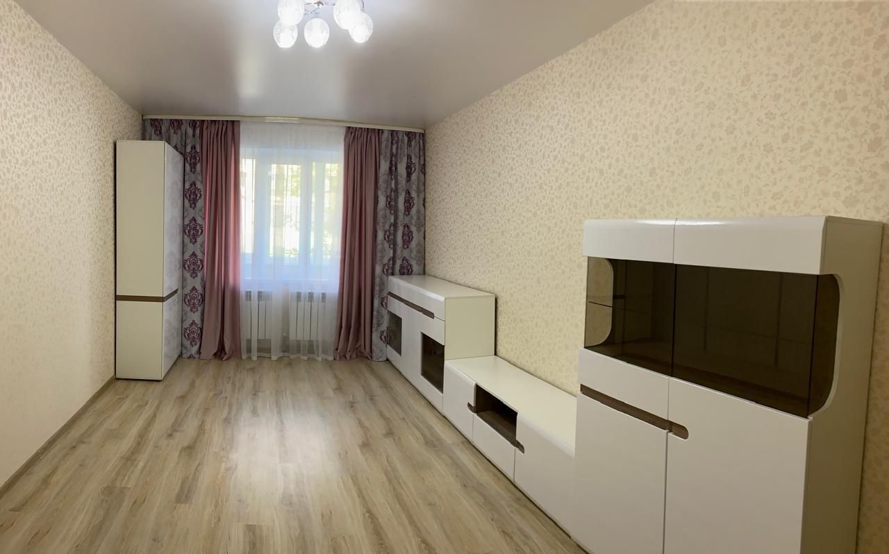 квартира г Курск р-н Центральный пр-кт Хрущева 28 фото 1