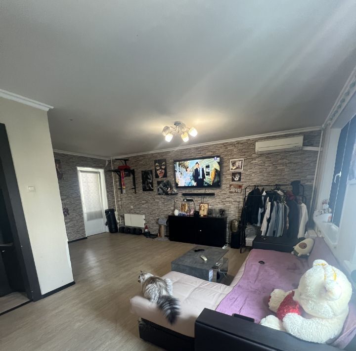 квартира г Тольятти р-н Автозаводский 19 квартал ш Южное 63 фото 4