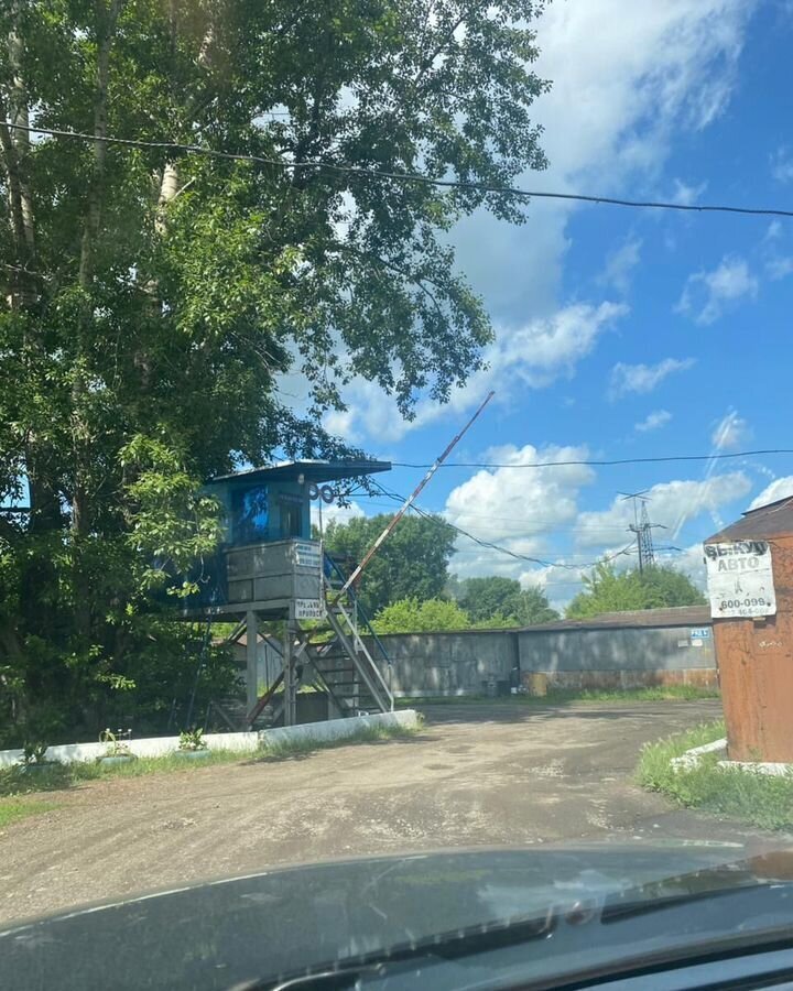 гараж г Новокузнецк р-н Заводской Кемеровская обл. — Кузбасс фото 2