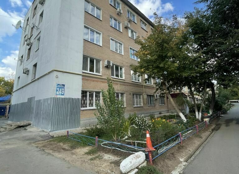 квартира г Оренбург р-н Центральный ул Шевченко 249 фото 1