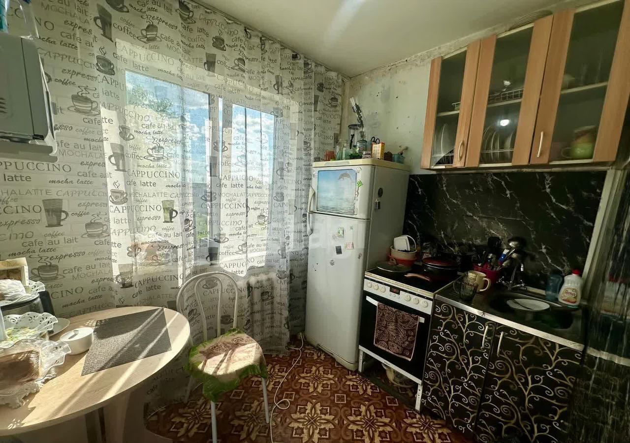 квартира г Ачинск 3-й мкр-н, 6 фото 3