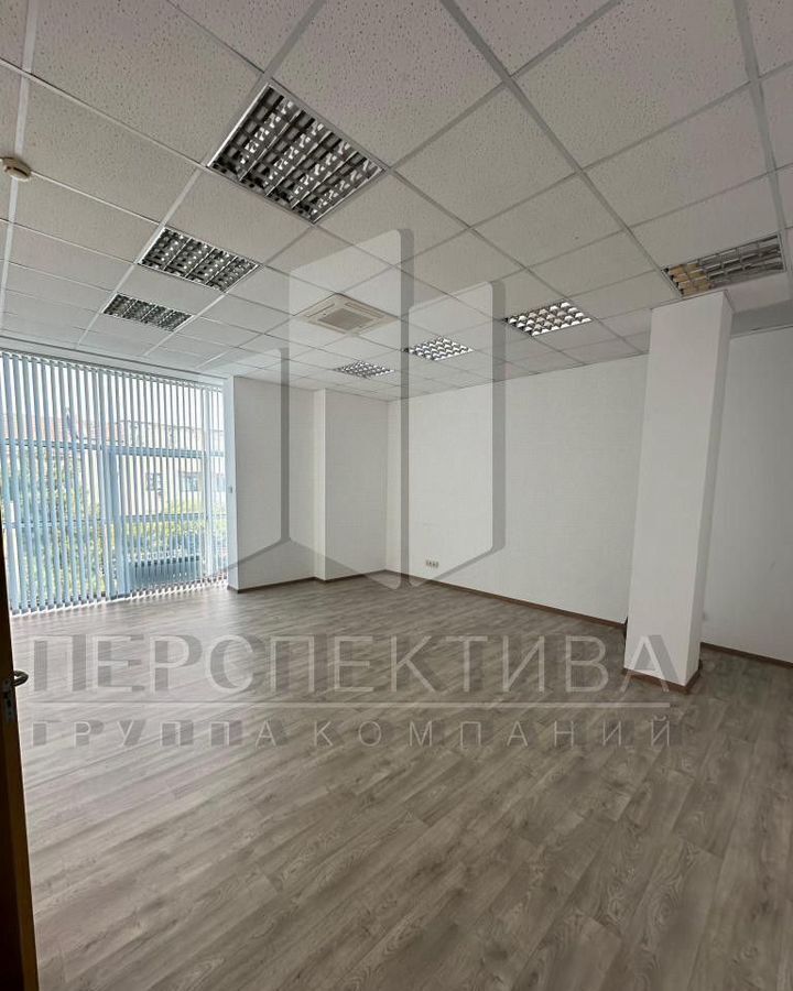 офис г Новороссийск р-н Центральный ул Советов 55к/2 фото 2
