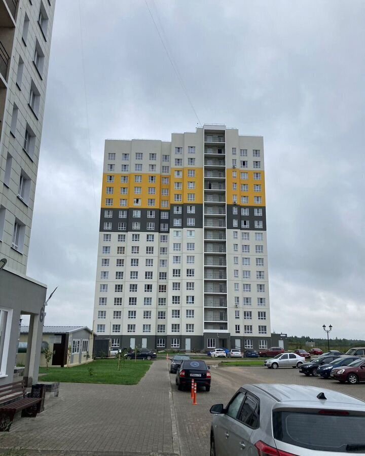 квартира г Тверь р-н Московский ул Левитана 97а фото 2