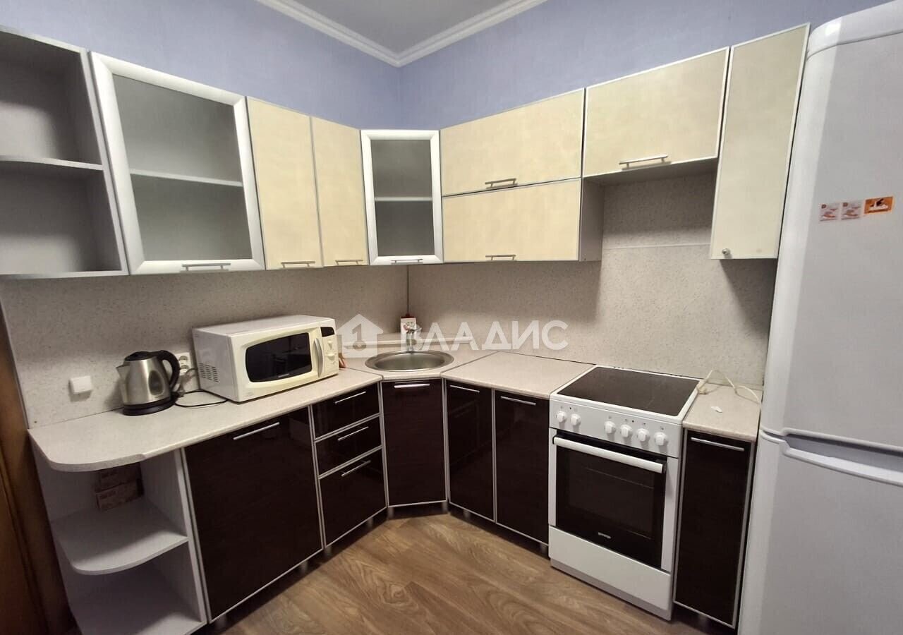 квартира г Тобольск мкр-н 3Б, 21А фото 2