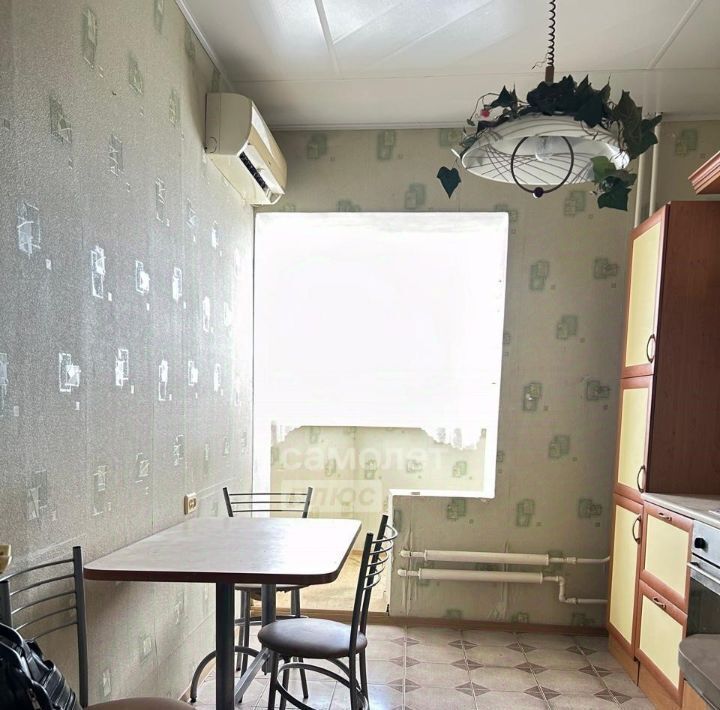 квартира г Астрахань р-н Кировский ул Сен-Симона 33к/1 фото 2