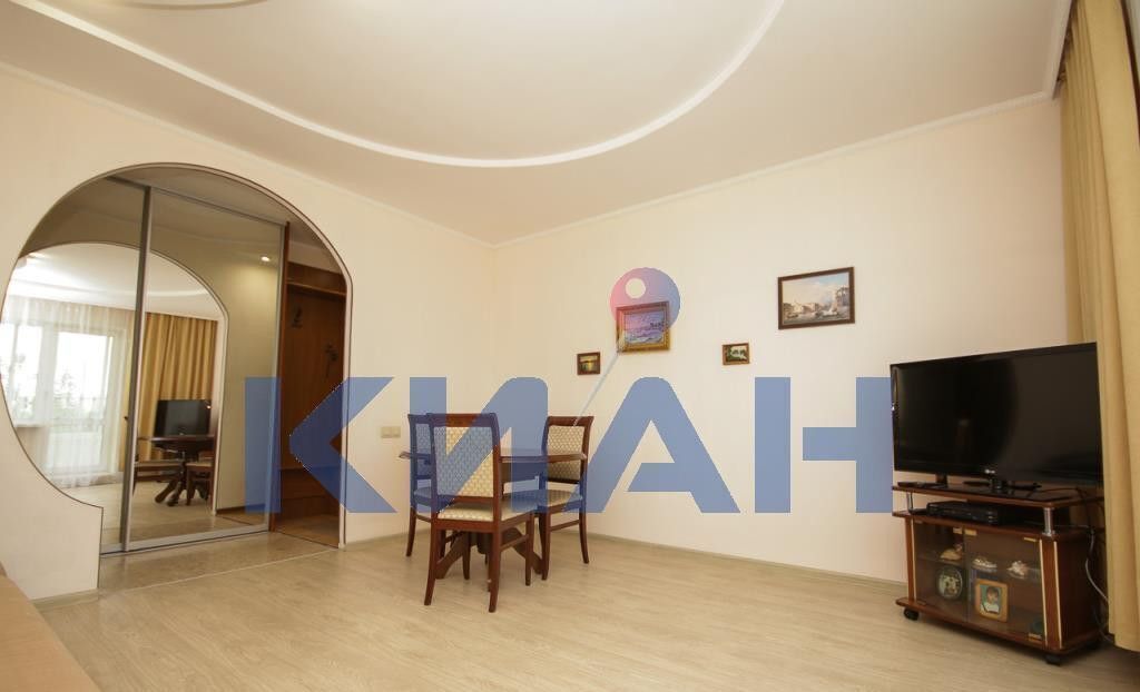квартира г Красноярск р-н Кировский пр-кт им.газеты "Красноярский рабочий" 124а фото 1