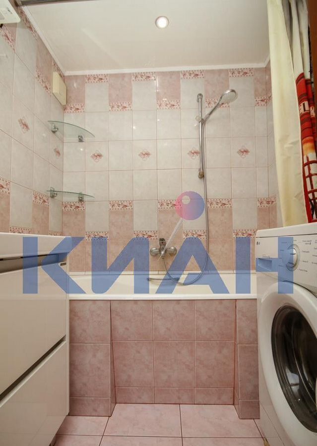 квартира г Красноярск р-н Кировский пр-кт им.газеты "Красноярский рабочий" 124а фото 4