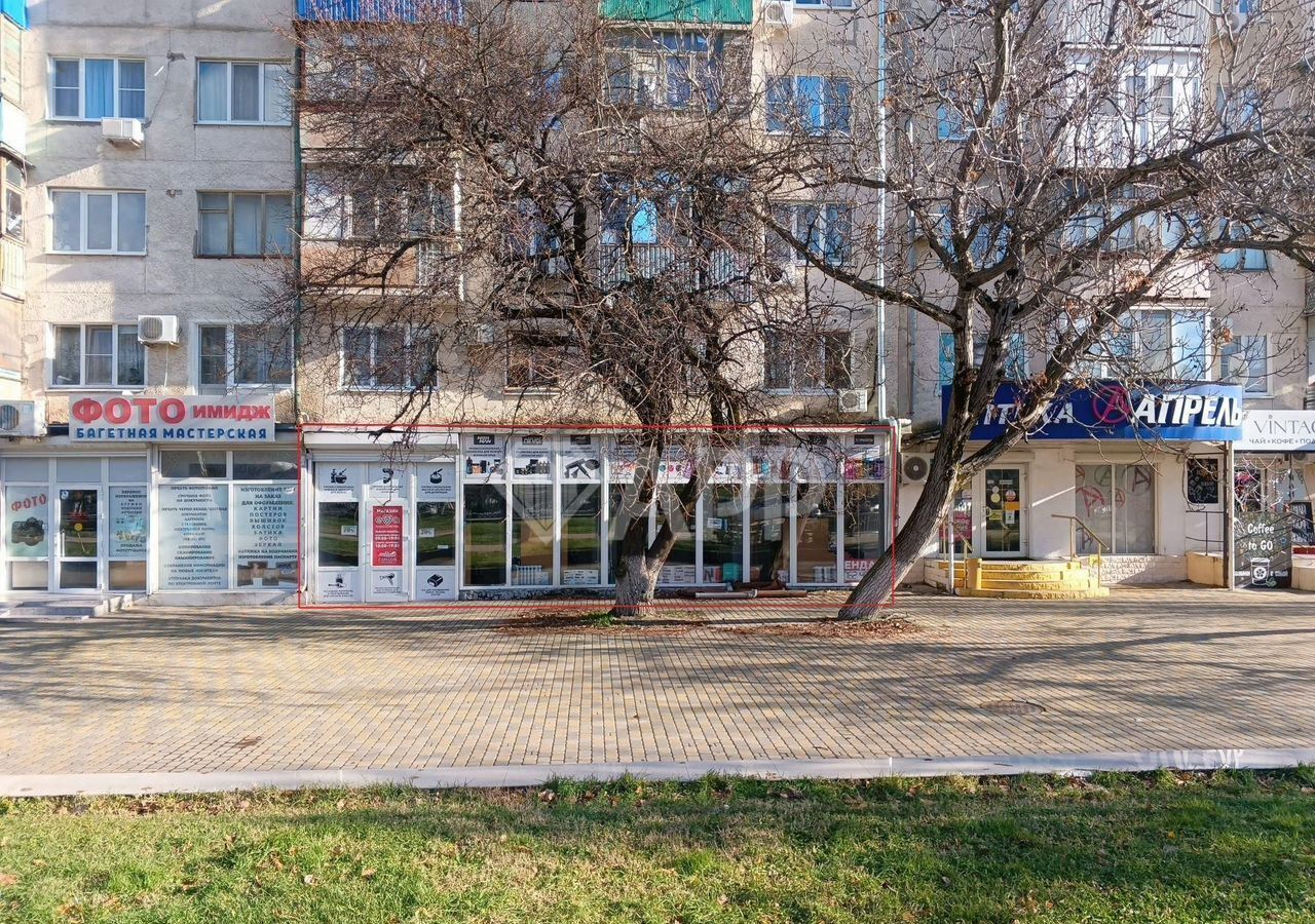 торговое помещение г Новороссийск р-н Южный пр-кт Дзержинского 172 фото 2