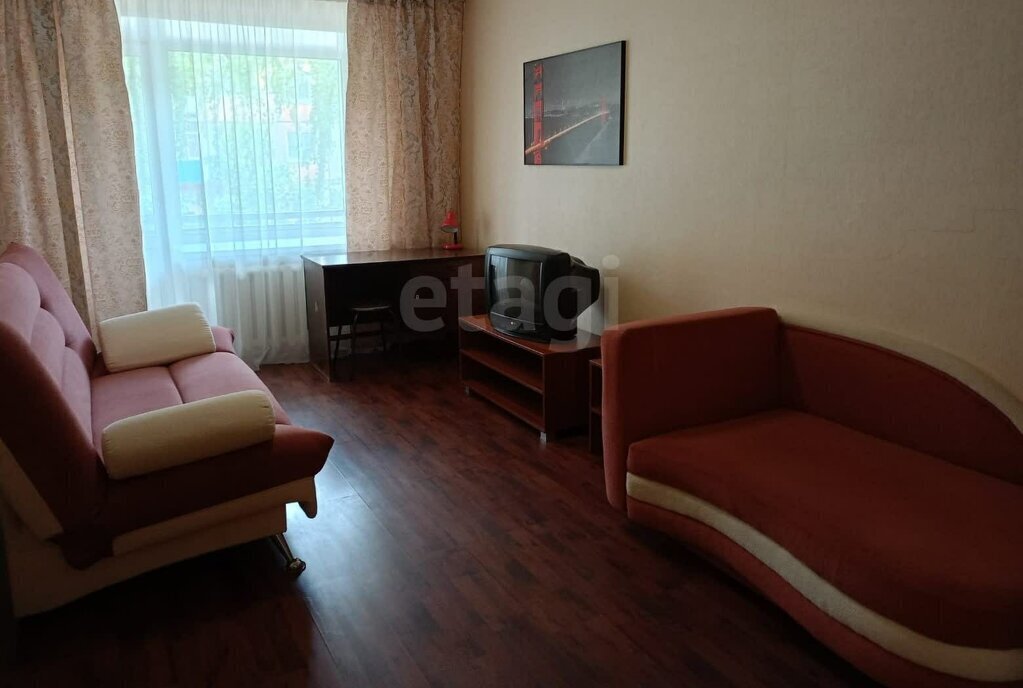 квартира г Коряжма улица Набережная им. Н. Островского, 48 фото 4