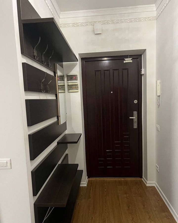 квартира г Челябинск р-н Центральный ул Братьев Кашириных 163 фото 8