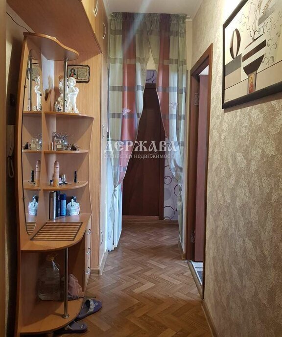 квартира г Старый Оскол микрорайон Макаренко 38 фото 3